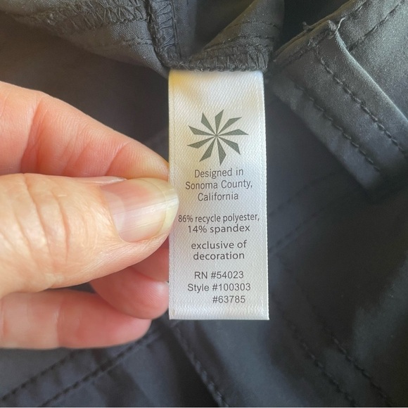 Athleta Dipper Crop pants Black sz 8 - Picture 10 of 16